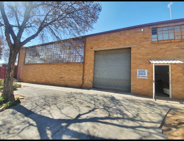 400M² WORKSHOP FOR SALE IN BOOYSENS RESERVE